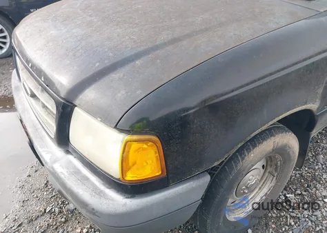 2001 Ford Ranger Xl/Xlt from USA, damaged, VIN 1FTYR10C61TA41001